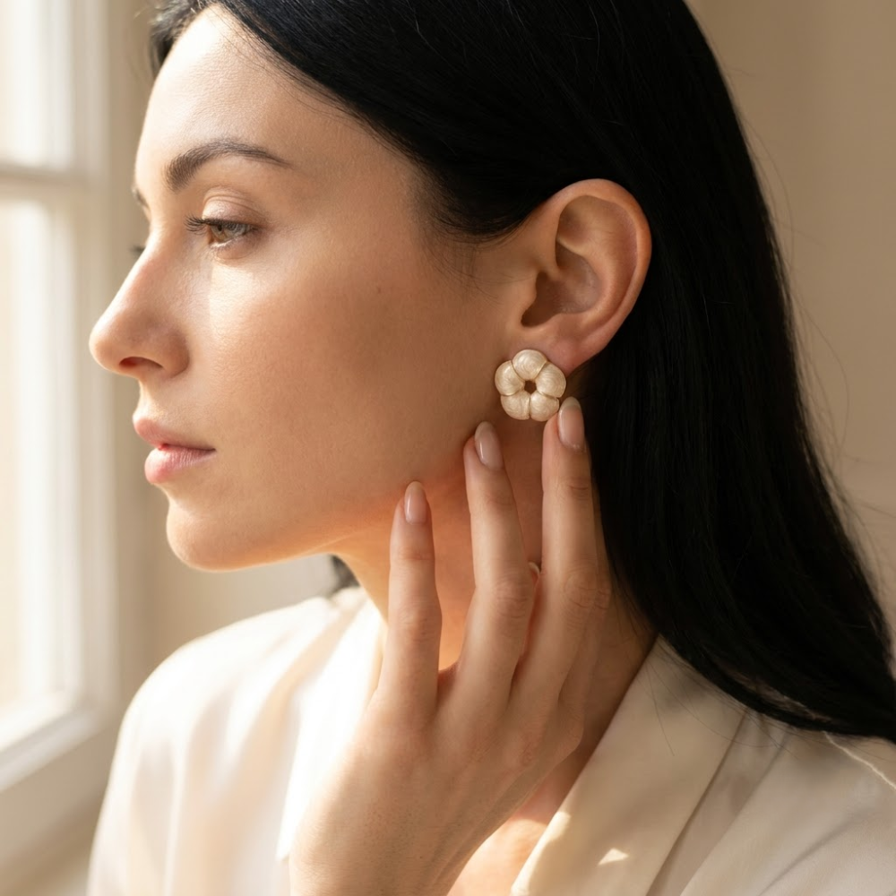 Kaeloria Floral Pearl Stud Earrings – 18K Gold Plated Anti-Tarnish - Image 4